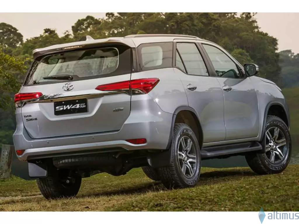 Foto número 155982 do veiculo