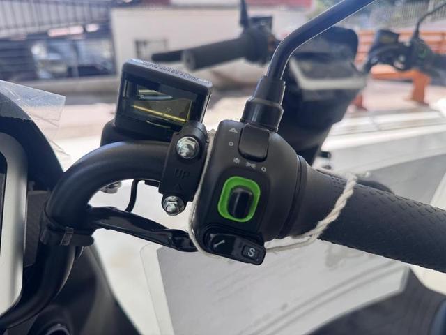 Foto número 165411 do veiculo