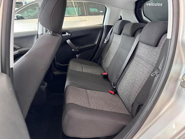 Foto número 174880 do veiculo