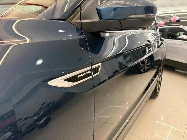 Foto número 174855 do veiculo