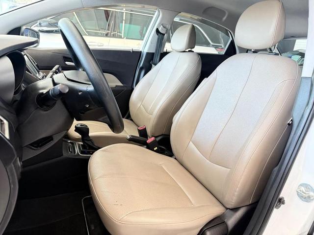 Foto número 175235 do veiculo