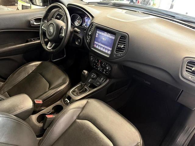 Foto número 175415 do veiculo