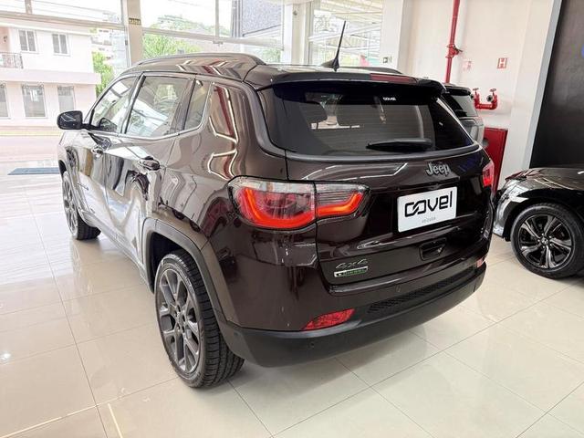 Foto número 175405 do veiculo