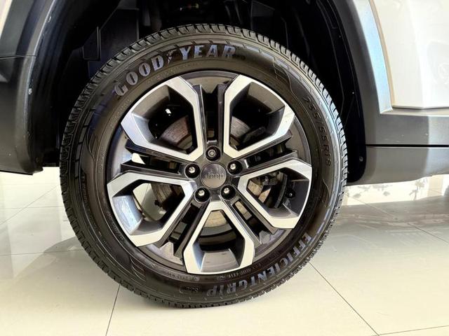 Foto número 175893 do veiculo