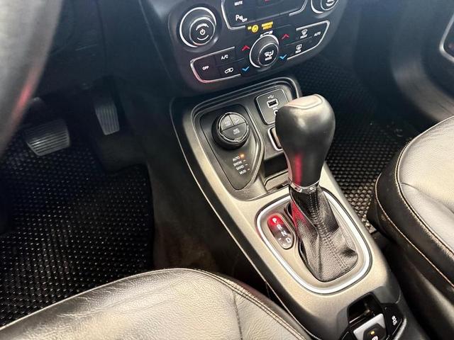 Foto número 176077 do veiculo