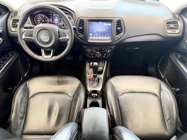 Foto número 176063 do veiculo