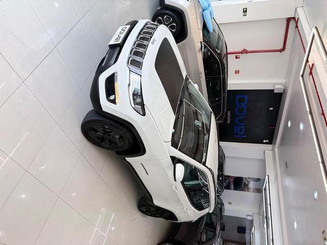 Foto número 176083 do veiculo