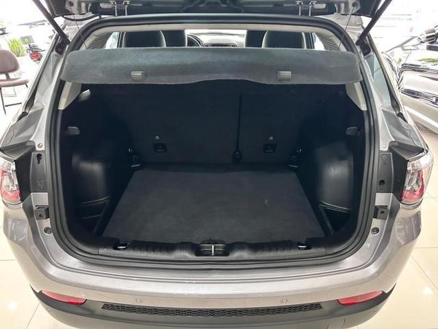 Foto número 176119 do veiculo