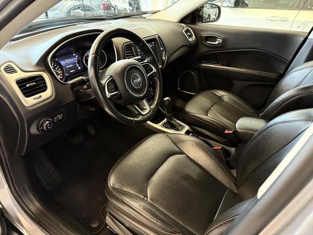 Foto número 176104 do veiculo