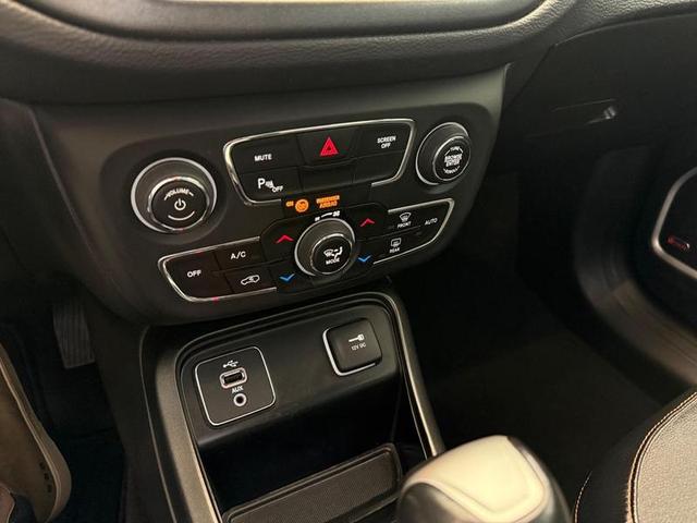 Foto número 177328 do veiculo