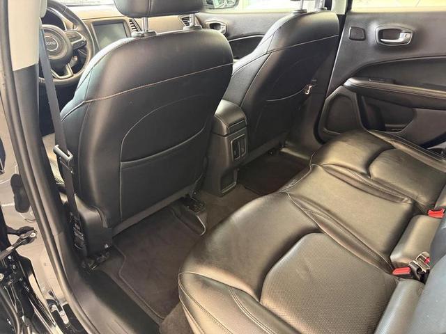 Foto número 177338 do veiculo