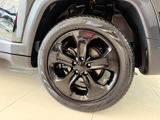 Foto número 177332 do veiculo