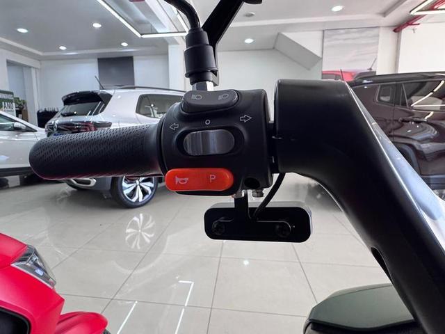 Foto número 178052 do veiculo