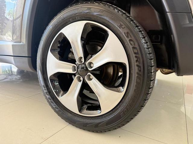 Foto número 178374 do veiculo