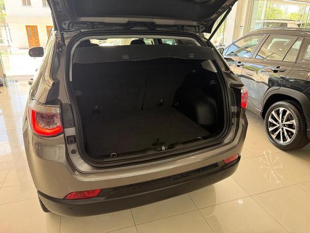 Foto número 178381 do veiculo