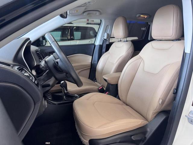 Foto número 179254 do veiculo