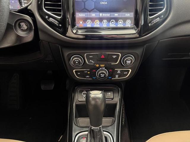 Foto número 179245 do veiculo