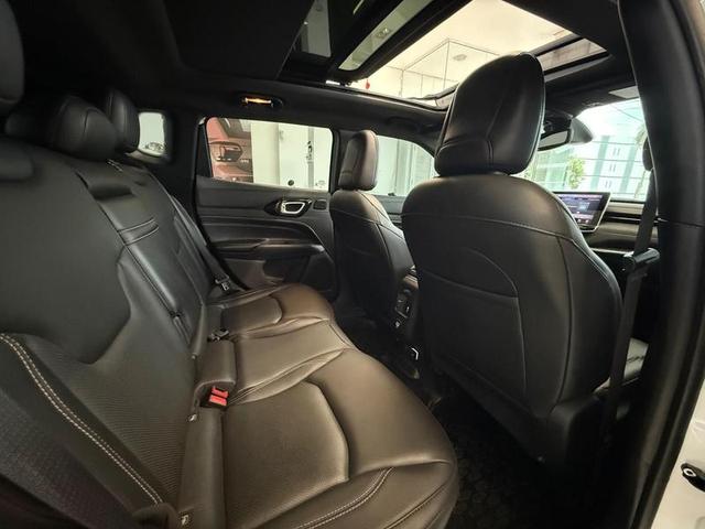 Foto número 178880 do veiculo