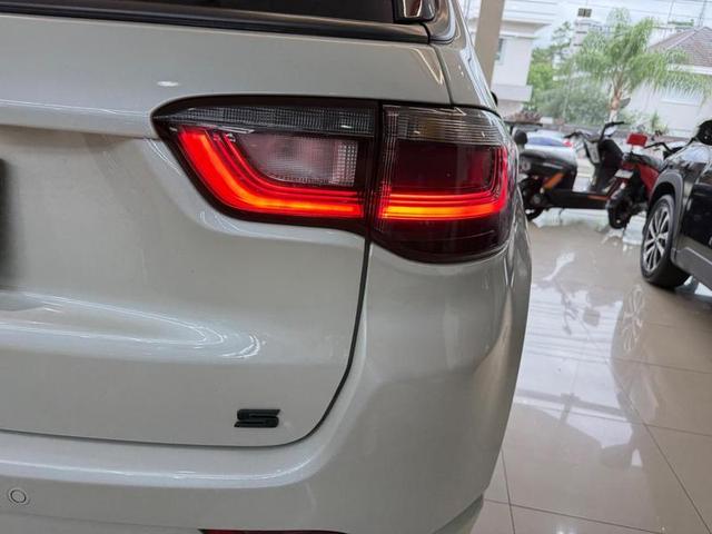 Foto número 178872 do veiculo