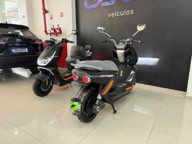 Foto número 178129 do veiculo