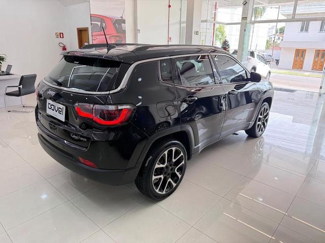 Foto número 179065 do veiculo