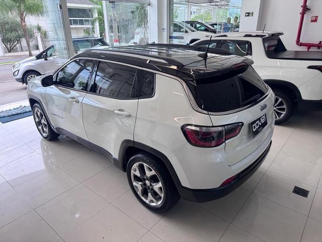 Foto número 180382 do veiculo