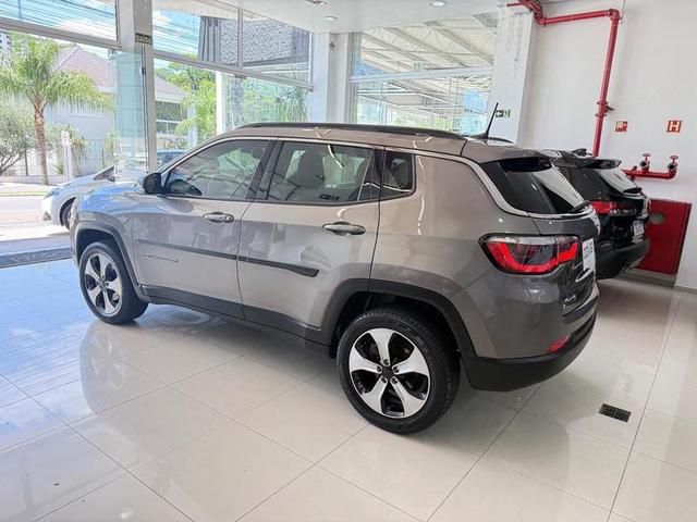 Foto número 181829 do veiculo