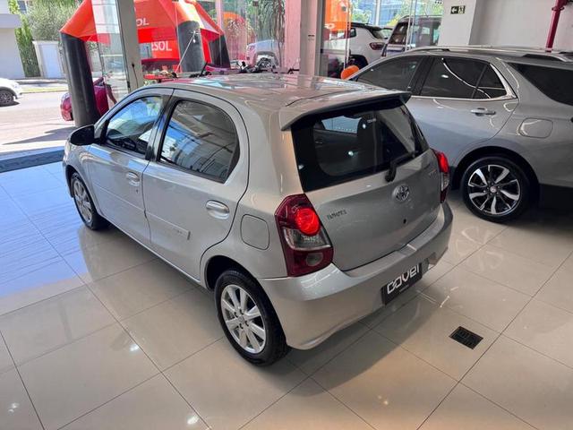 Foto número 181761 do veiculo