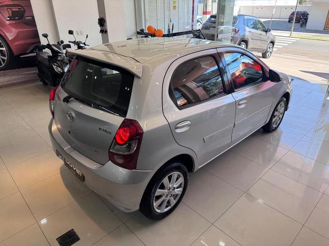 Foto número 181765 do veiculo