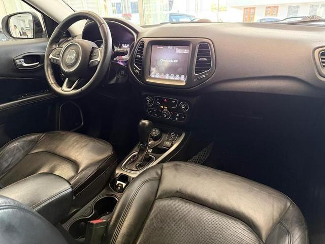 Foto número 185356 do veiculo