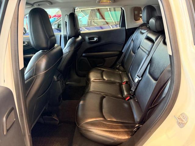 Foto número 185347 do veiculo