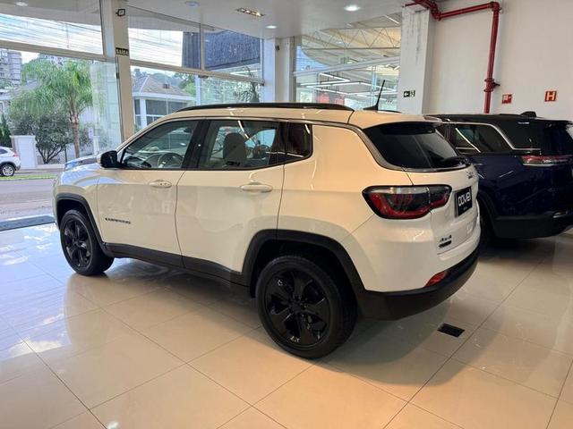 Foto número 185348 do veiculo