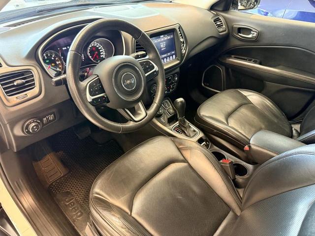 Foto número 185354 do veiculo