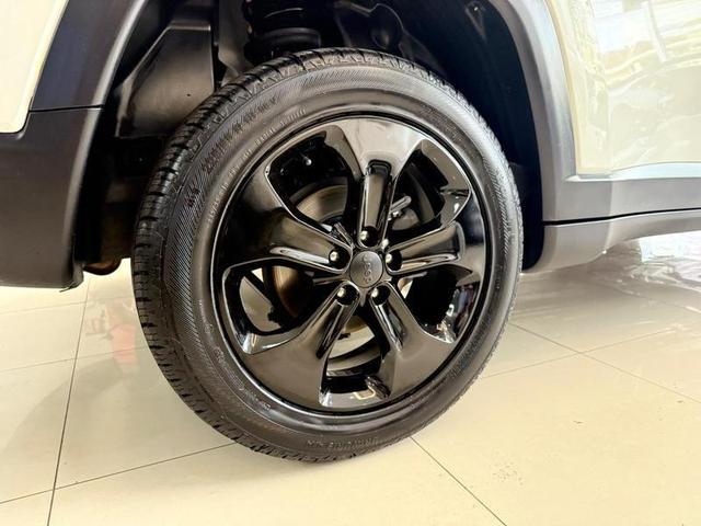 Foto número 185363 do veiculo