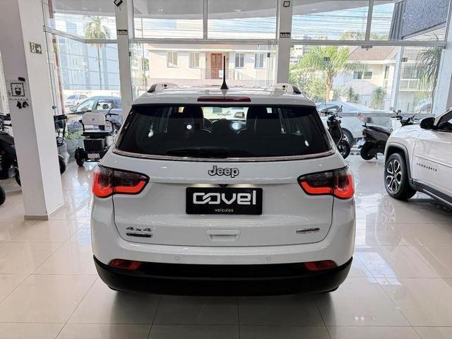 Foto número 185353 do veiculo