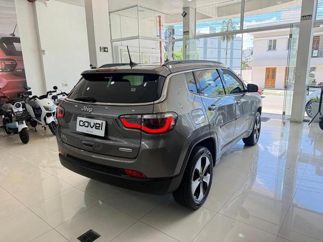 Foto número 185231 do veiculo