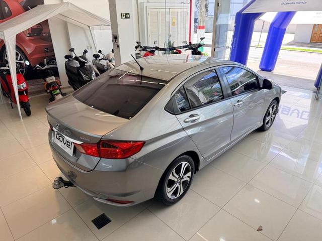 Foto número 186159 do veiculo