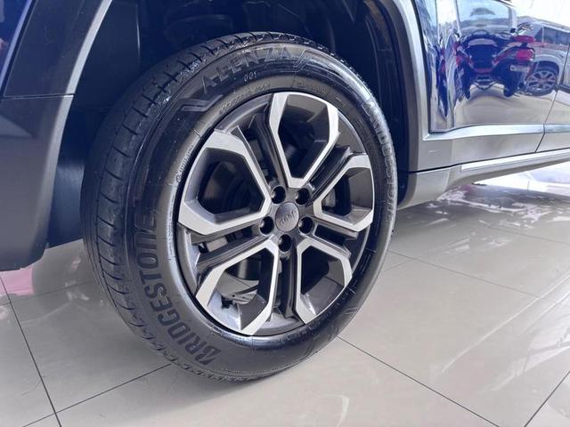 Foto número 184590 do veiculo