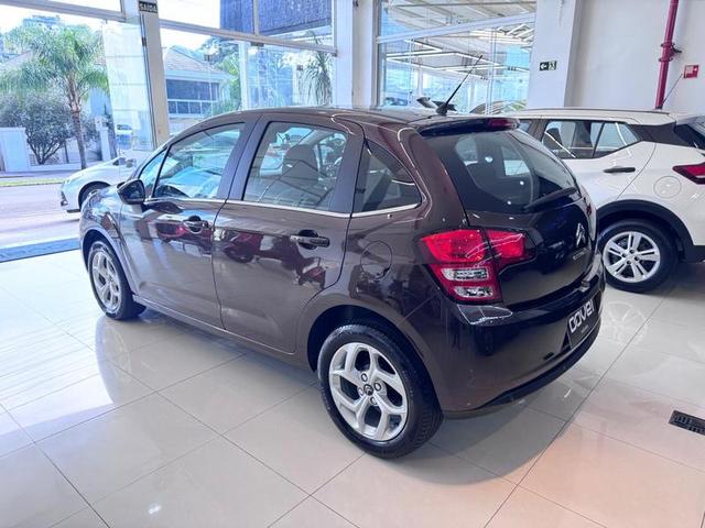 Foto número 185954 do veiculo