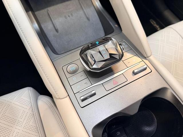 Foto número 186043 do veiculo