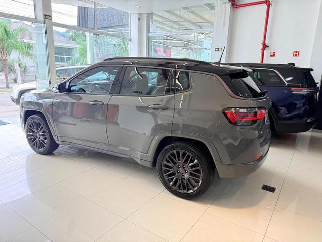 Foto número 185911 do veiculo