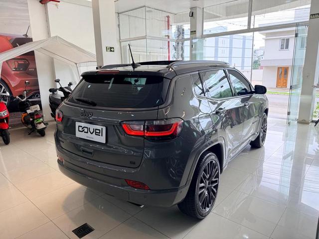 Foto número 185926 do veiculo