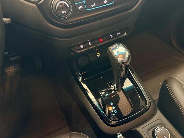 Foto número 186229 do veiculo